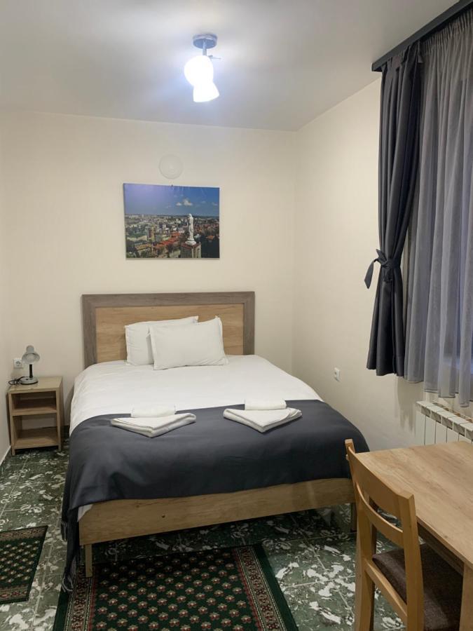 Hotel Oazis Хасково Экстерьер фото